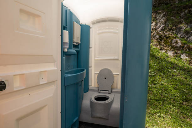 Best Portable bathroom rental  in Duluth, WA